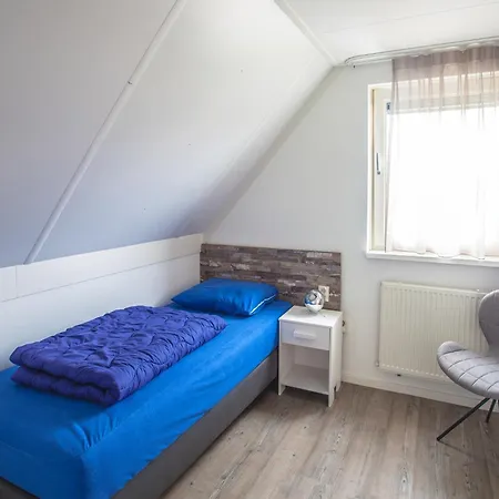 Beautiful House With Jetty Near Ijsselmeer * Medemblik