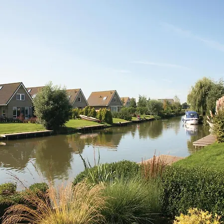 Beautiful House With Jetty Near Ijsselmeer * Medemblik